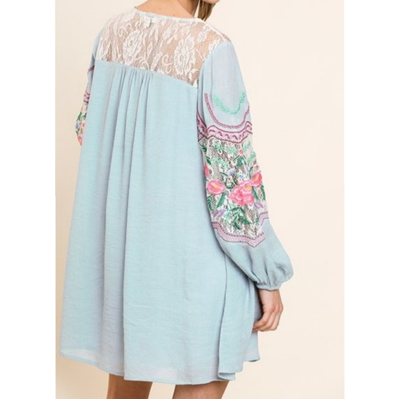 🆕🌿BOHO EMBROIDERED DRESS🌿 - Picture 5 of 7